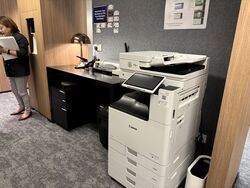 Gateway East (D7), Office #449457481